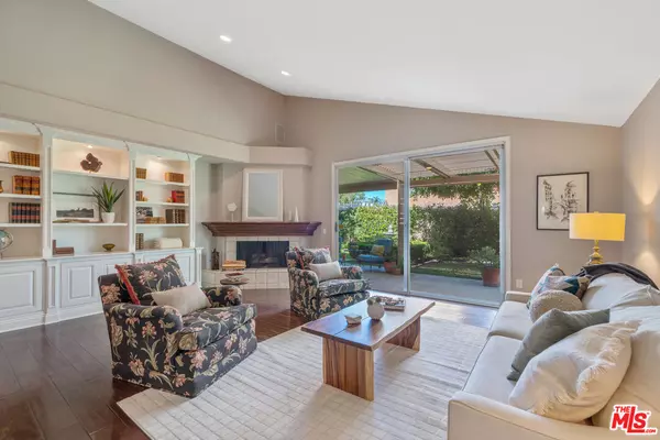 Calabasas, CA 91302,4303 Park Paloma