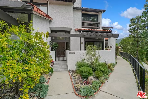 1569 Michael Ln, Pacific Palisades, CA 90272