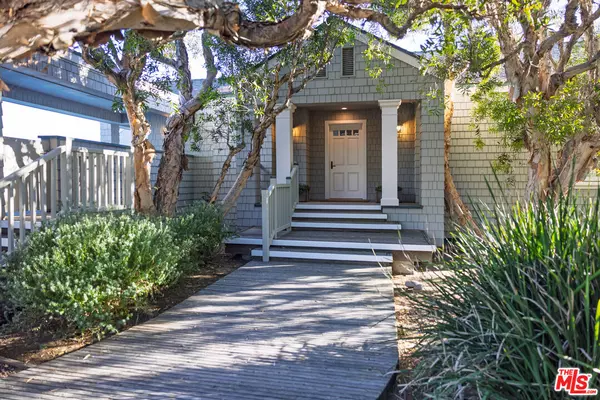 Carpinteria, CA 93013,571 Sand Point Rd