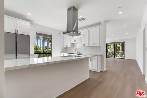 Beverly Hills, CA 90212,9191 Charleville Blvd #101