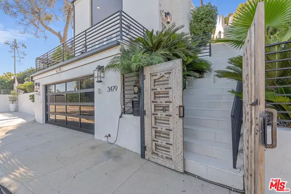 Los Angeles, CA 90068,3479 Wonder View Dr