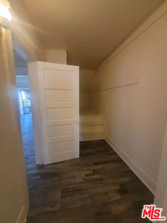 Los Angeles, CA 90007,2934 S NORMANDIE AVE