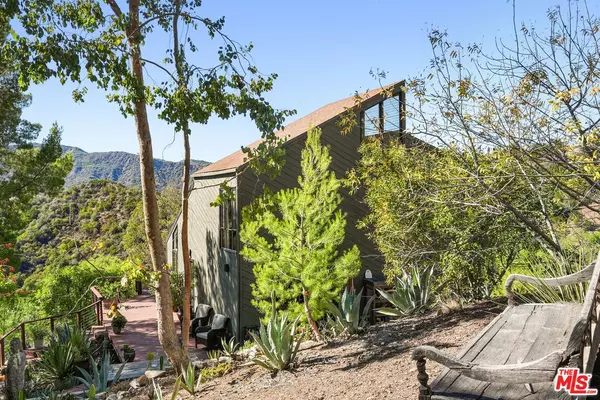 Topanga, CA 90290,2158 Topanga Skyline Dr