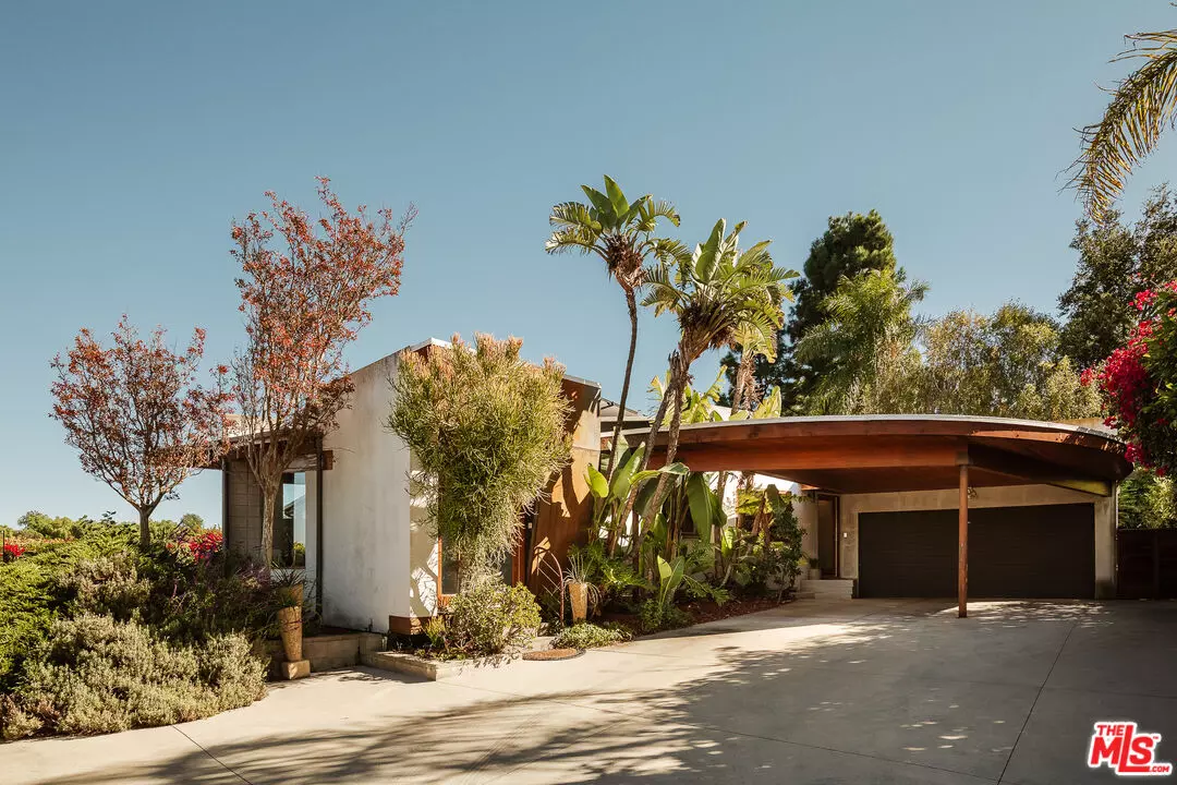 Sherman Oaks, CA 91423,3604 Glenridge Dr