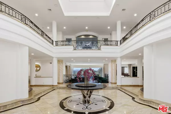 Calabasas, CA 91302,24366 La Masina Ct