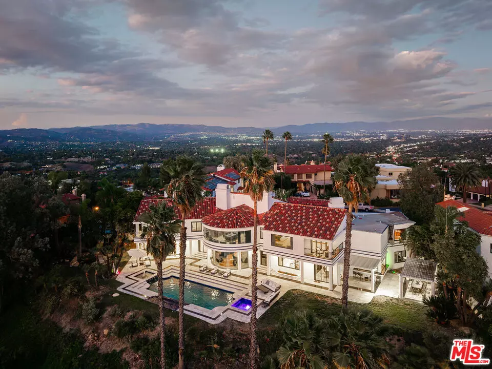 Calabasas, CA 91302,24366 La Masina Ct