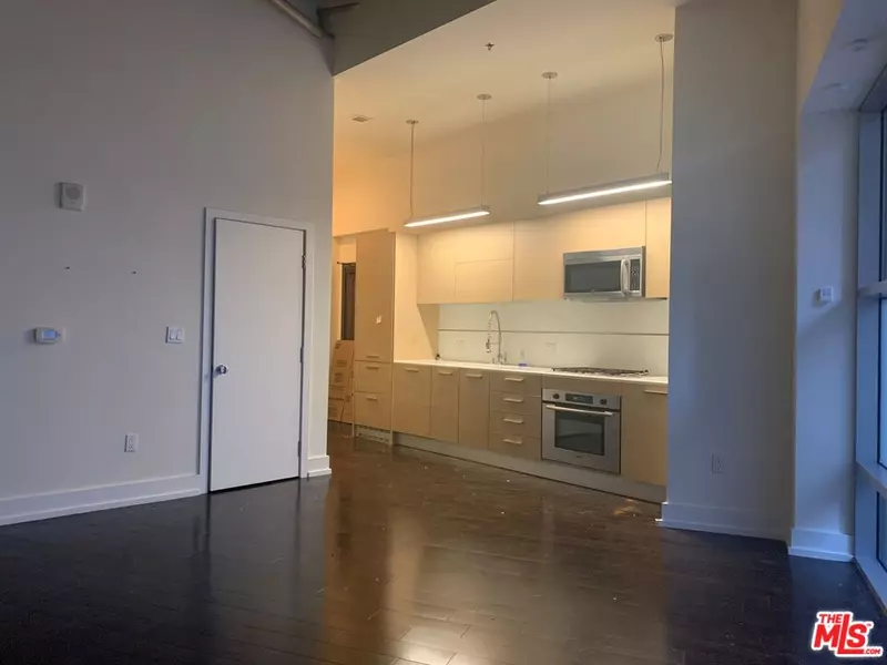 727 W 7th ST #415, Los Angeles, CA 90017