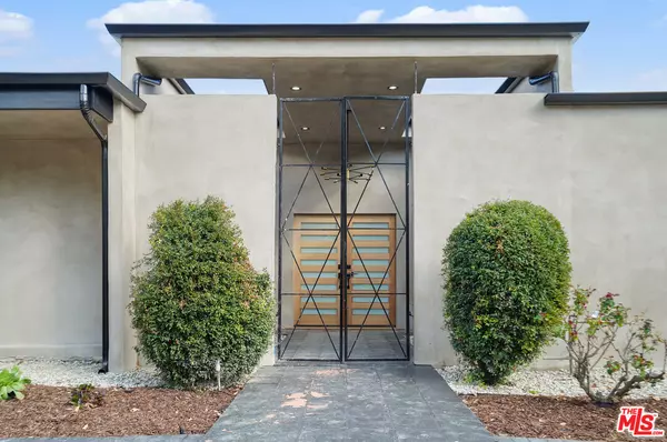 Woodland Hills, CA 91367,6236 Sale Ave