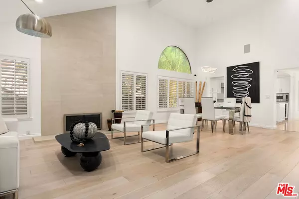 Calabasas, CA 91302,24762 Via Pradera