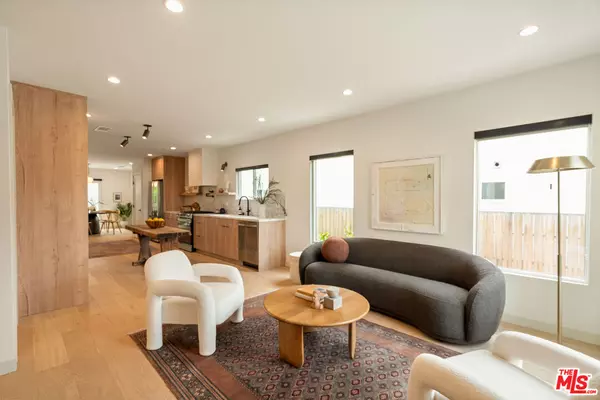 Los Angeles, CA 90031,2404 Glover Pl