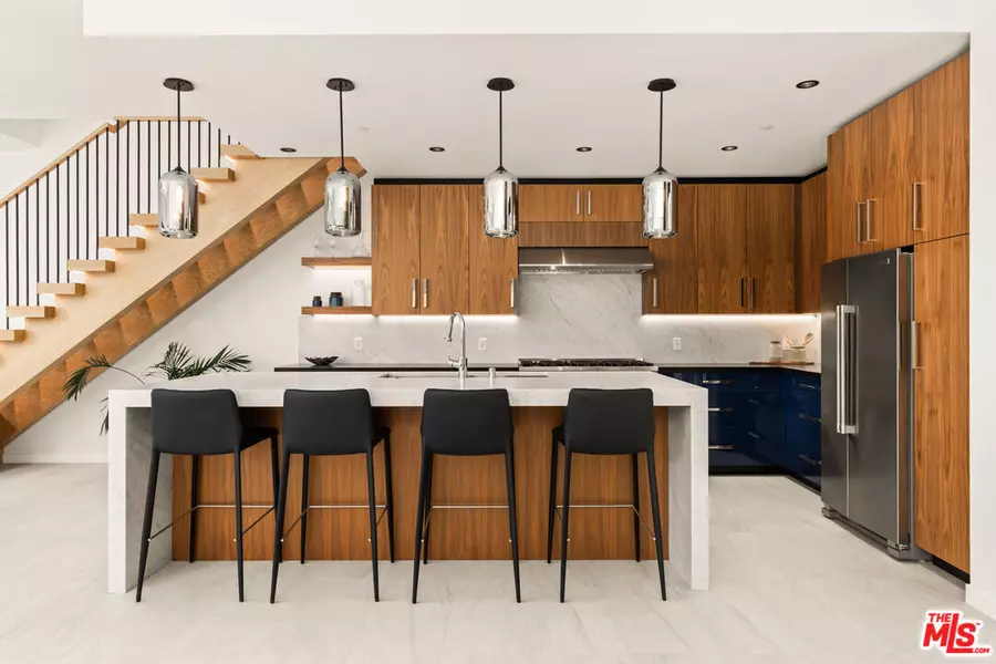 212 Bay St #103, Santa Monica, CA 90405