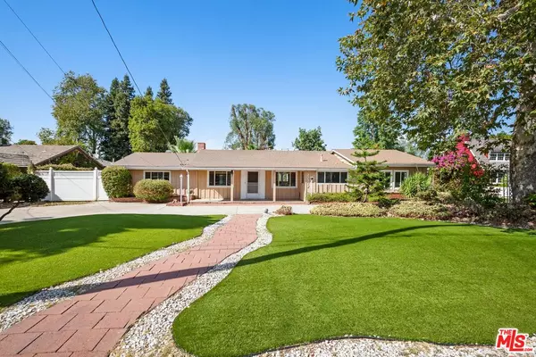 22717 Miranda St, Woodland Hills, CA 91367