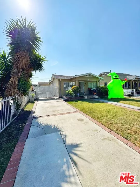 Los Angeles, CA 90044,744 W 107th St