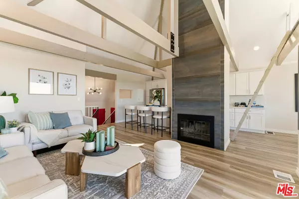 La Crescenta, CA 91214,2224 Maurice Ave