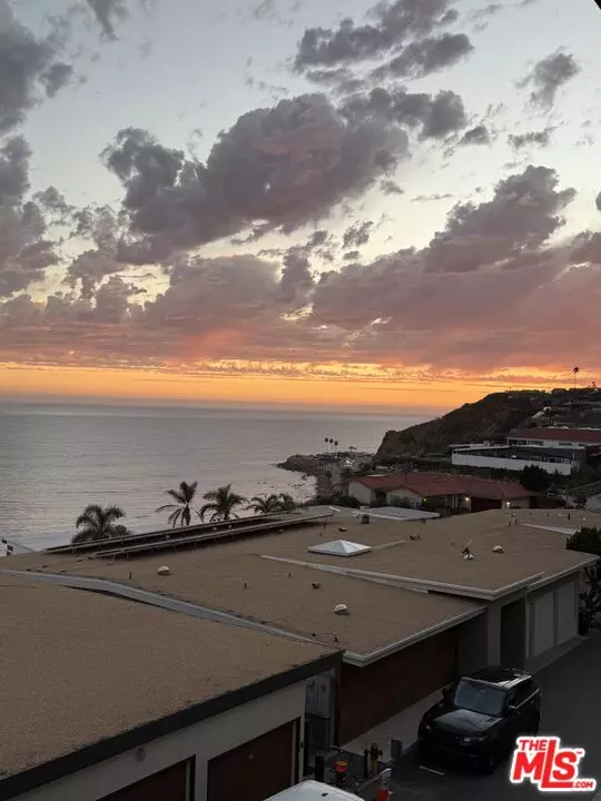 Malibu, CA 90265,18079 Coastline Dr #12