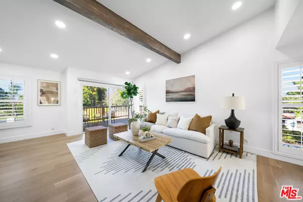 Rolling Hills Estates, CA 90274,2 Sycamore Ln