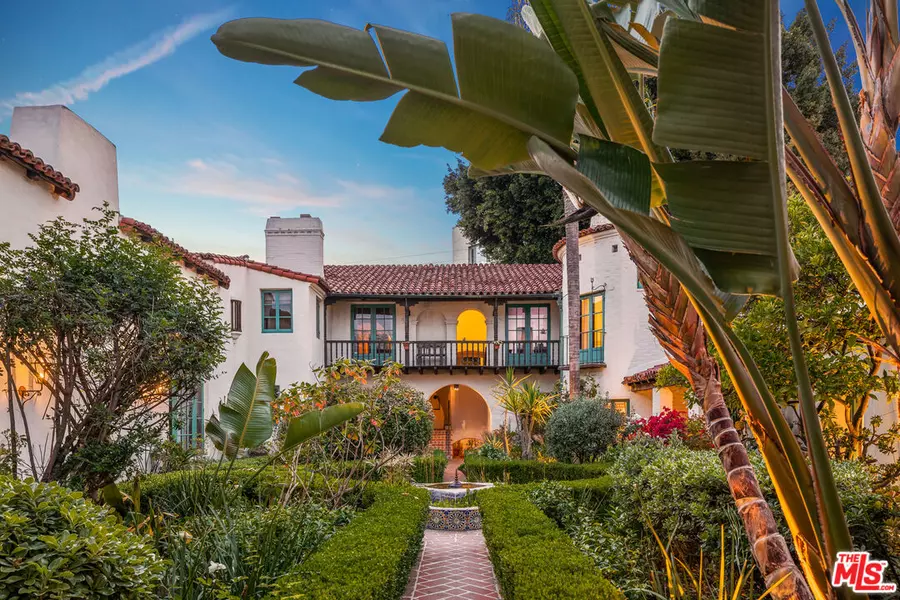 1471 Havenhurst Dr #7, West Hollywood, CA 90046