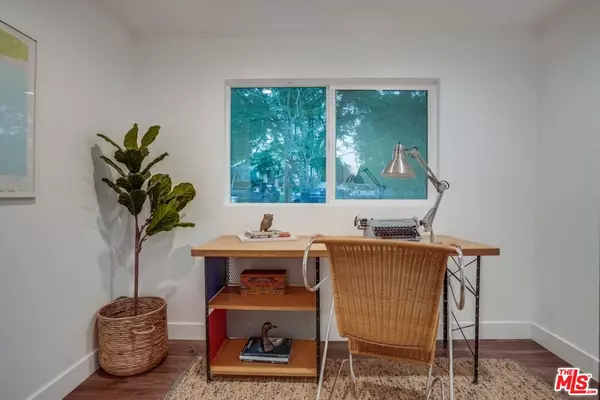 Los Angeles, CA 90041,5137 N Eagle Rock Blvd