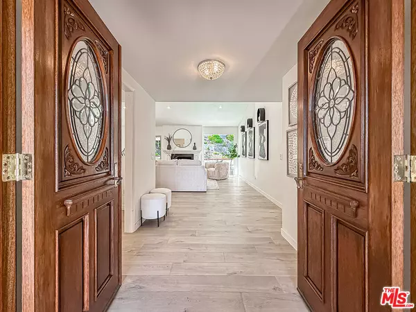 Woodland Hills, CA 91367,6129 Rod Ave