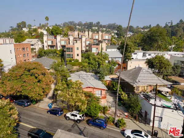 Los Angeles, CA 90026,1632 Echo Park Ave