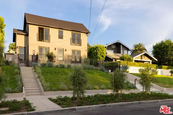 Los Angeles, CA 90029,1018 Manzanita St
