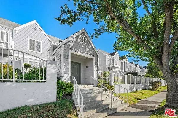 1229 W 223rd St #113, Torrance, CA 90502