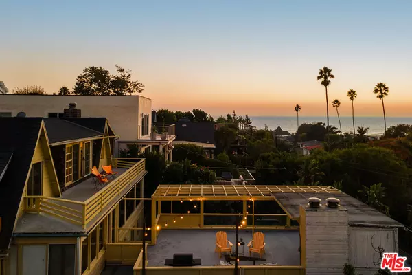 237 Mabery Rd, Santa Monica, CA 90402