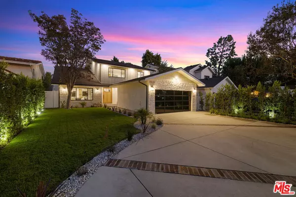 Valley Village, CA 91607,5032 Bluebell Ave