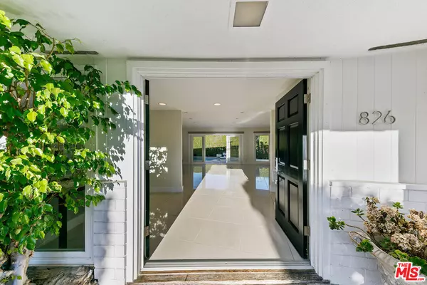 826 N Tigertail Rd, Los Angeles, CA 90049