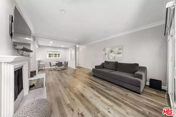 Sherman Oaks, CA 91423,4301 Fulton Ave #103