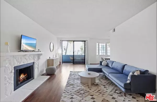 310 Tahiti Way #201, Marina Del Rey, CA 90292