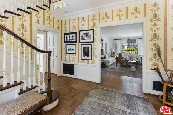 Los Angeles, CA 90024,320 Hilgard Ave