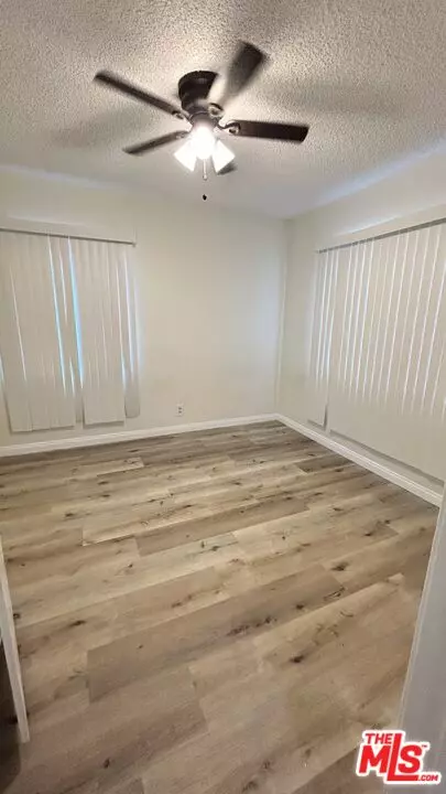 Inglewood, CA 90302,626 E Fairview Blvd #4