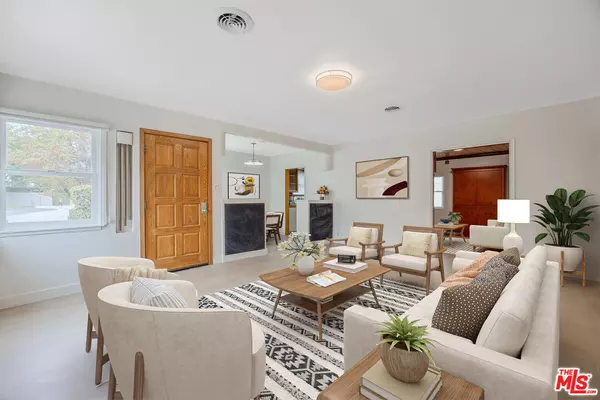 Los Angeles, CA 90049,210 S Bundy Dr