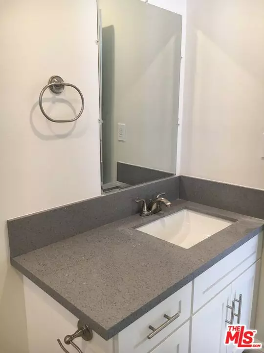 Los Angeles, CA 90026,2702 W Bellevue Ave