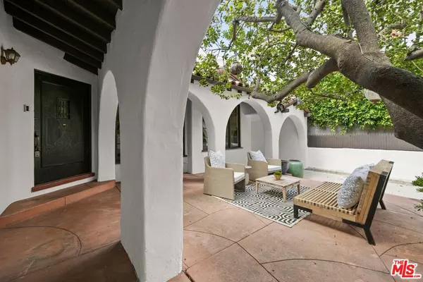 Los Angeles, CA 90048,6410 Drexel Ave