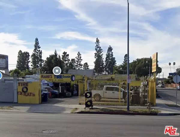 6801 S Figueroa St, Los Angeles, CA 90003