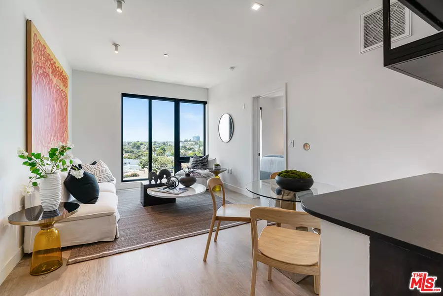 10700 Tabor St #PH20, Los Angeles, CA 90034