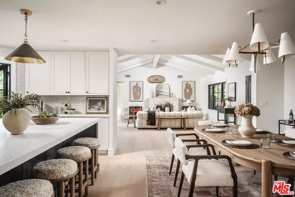 1383 School House Rd, Santa Barbara, CA 93108