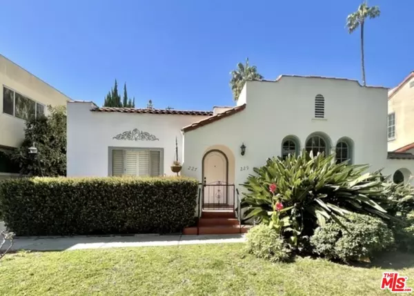227 N Swall Dr, Beverly Hills, CA 90211