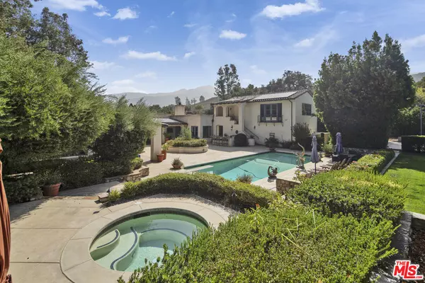 Corona, CA 92882,1487 Meadowcrest Cir