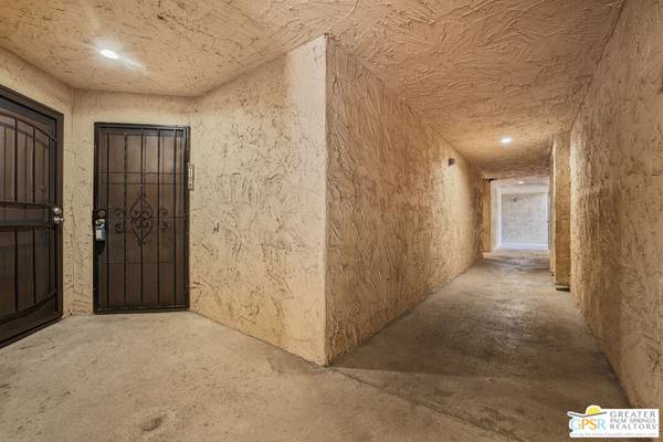 5300 E Waverly Dr #N5108, Palm Springs, CA 92264