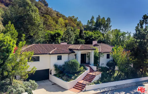 Los Angeles, CA 90077,1132 Chantilly Rd