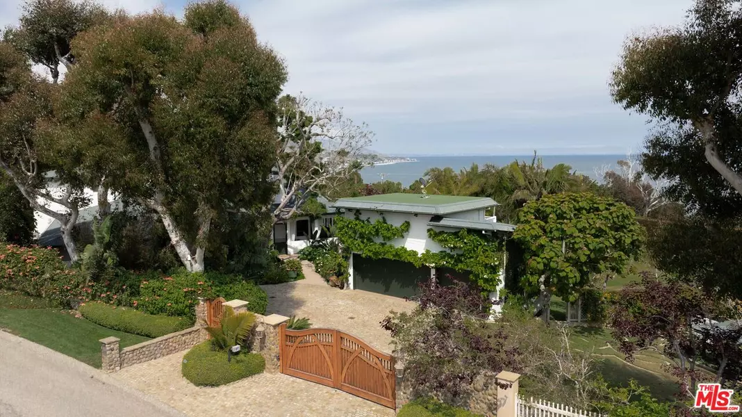 26799 Sea Vista Dr, Malibu, CA 90265