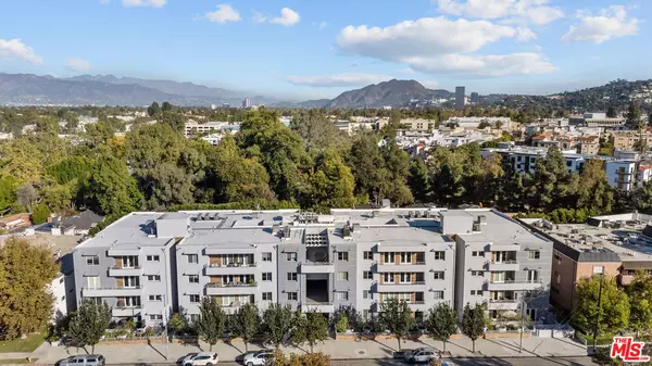 Studio City, CA 91604,4240 Laurel Canyon Blvd #401