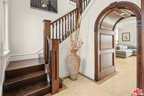 Los Angeles, CA 90066,13222 Rose Ave