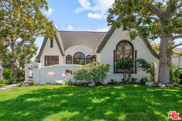 802 S Cochran Ave, Los Angeles, CA 90036