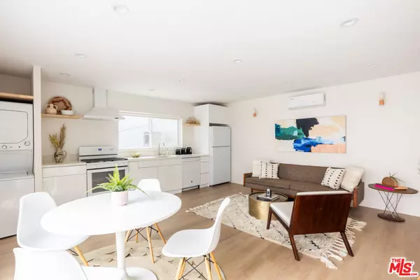 Los Angeles, CA 90026,1948 Preston Ave