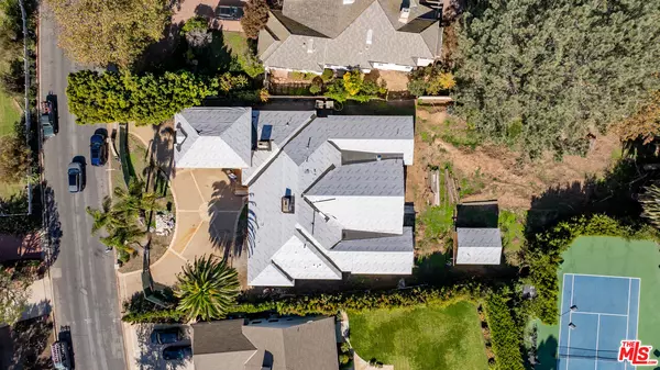 1316 Capri Dr, Pacific Palisades, CA 90272