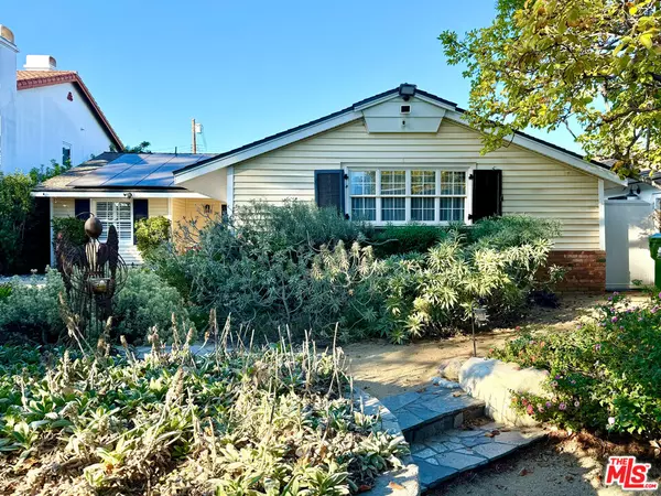 Sherman Oaks, CA 91401,13957 Chandler Blvd